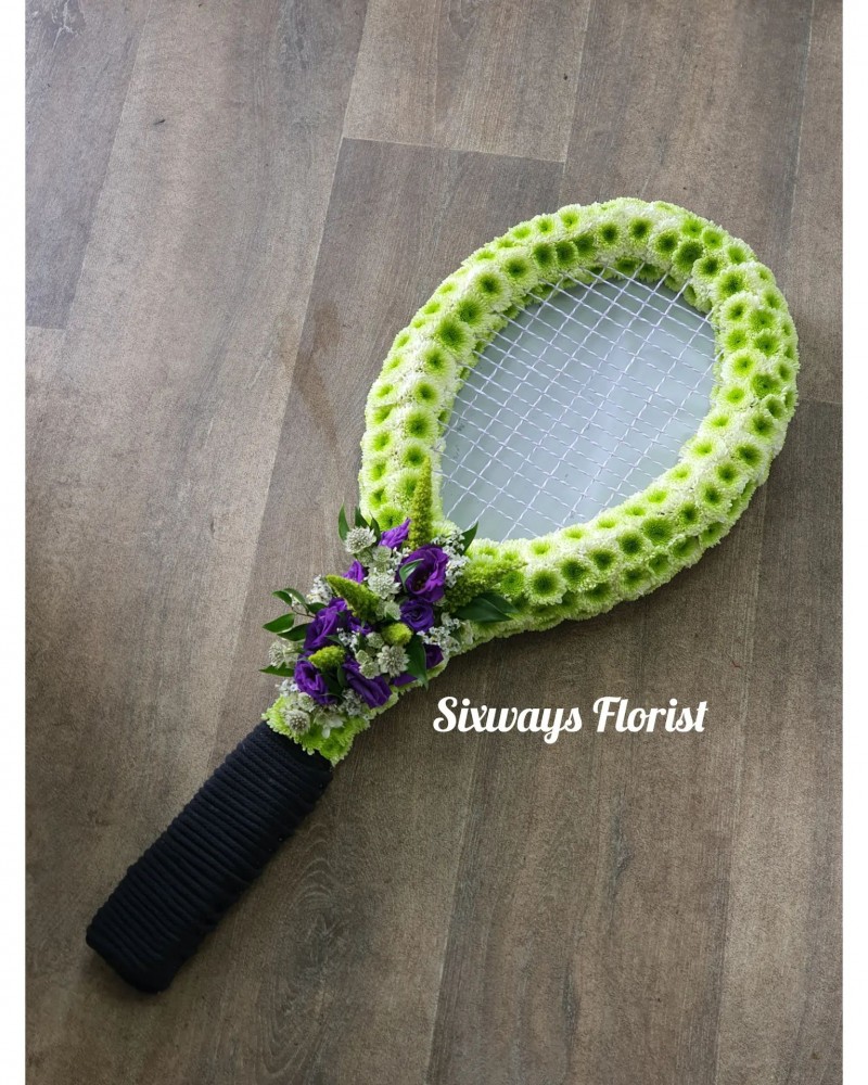 Tennis racket tribute