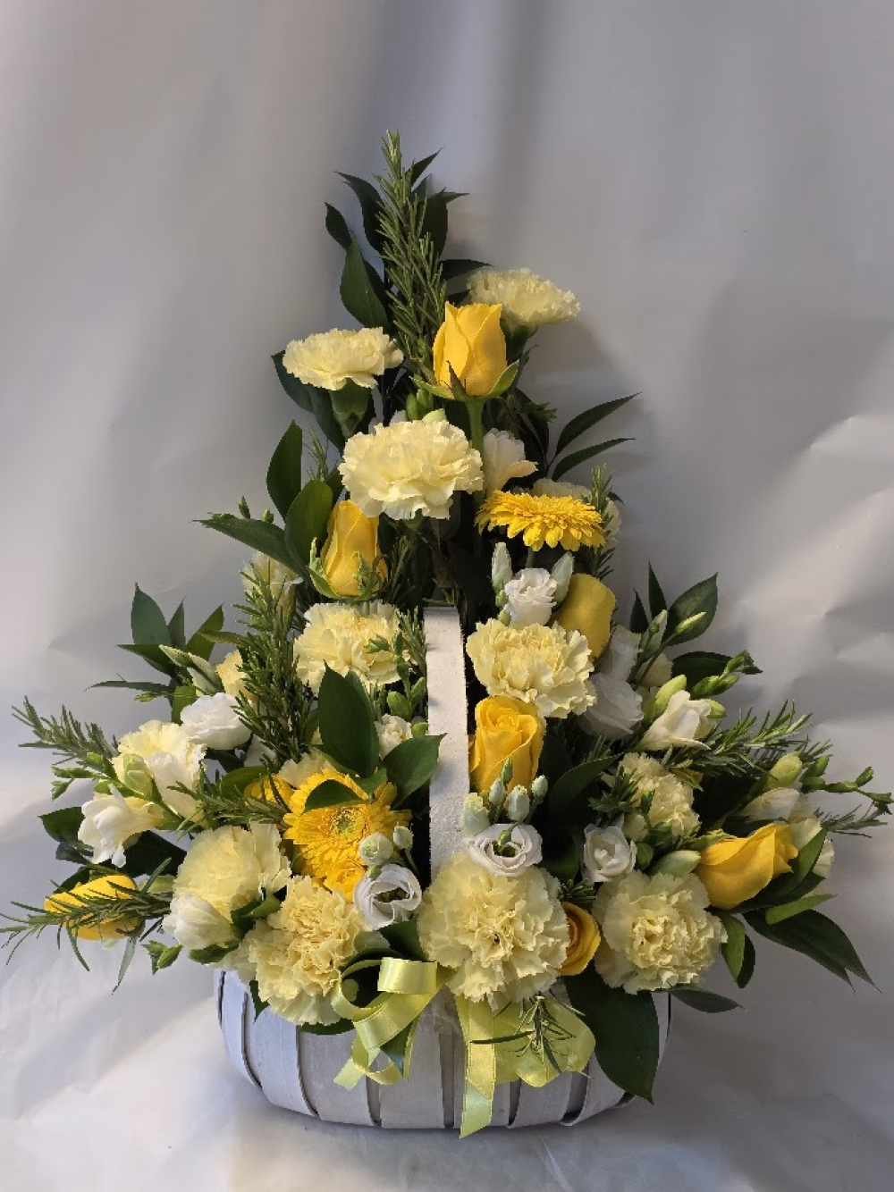 front facing basket arrangement
