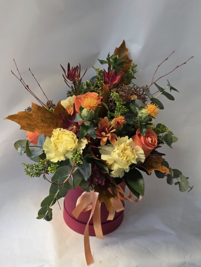 hatbox autumnal (sml size) - autumn hatbox with a mix of flowers with a rustic mix of foliage