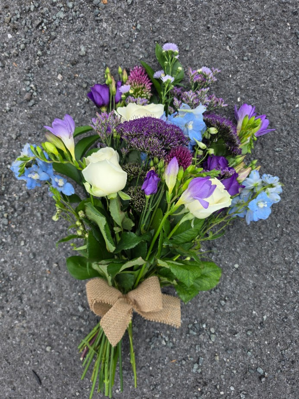 sml tied sheaf purple, blue, cream